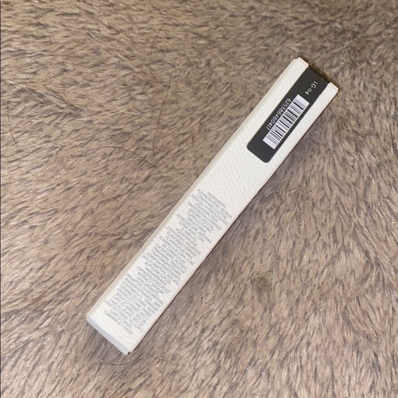 Cargo Cosmetics - Picture 3 of 5